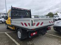 Vaizdas iš galo kairės