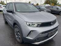 Skats no labās puses priekšā