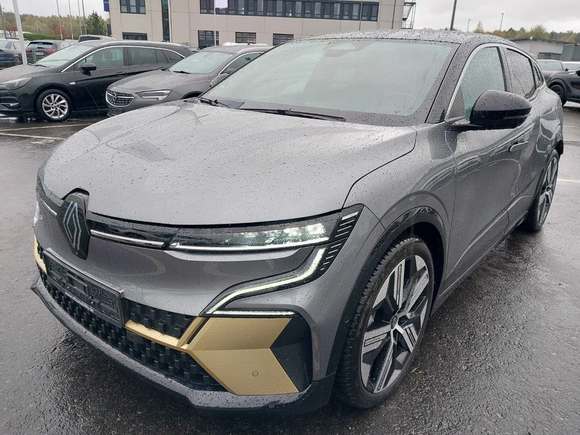 Widok z przodu po stronie lewej