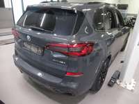 Aanzicht achter rechts