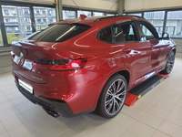 Aanzicht achter rechts