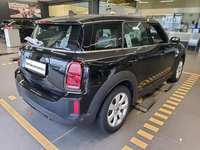 Aanzicht achter rechts