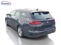 Vaizdas iš galo kairės