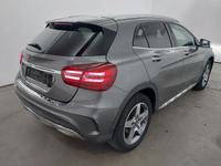 Vue de l’arrière droit