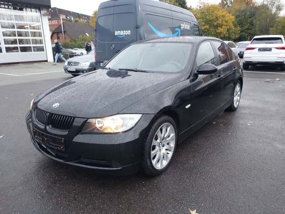 Vaizdas iš priekio kairės