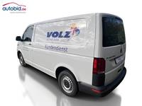 Vaizdas iš galo kairės