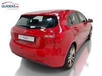 Vaizdas iš galo dešinės