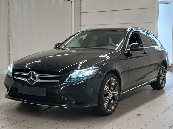 Vaizdas iš priekio kairės