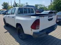 Aanzicht achter links