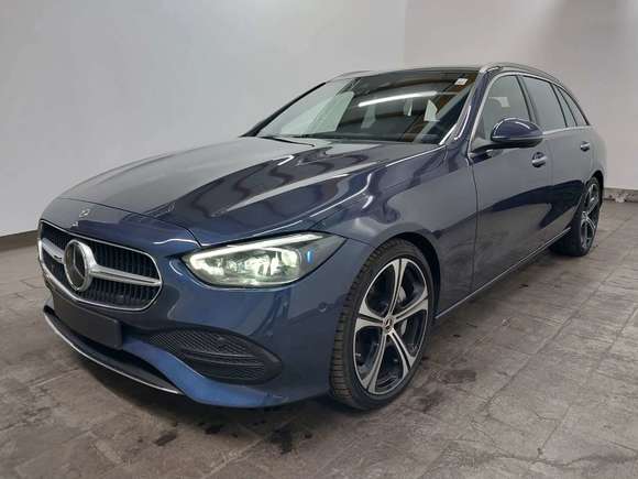 Vaizdas iš priekio kairės