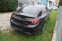 Vue de l’arrière droit