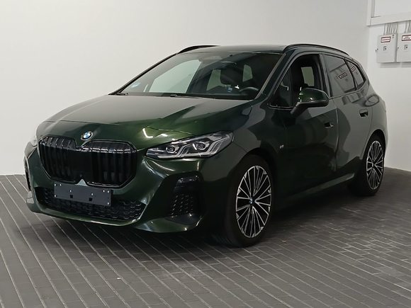 Vue de l’avant gauche