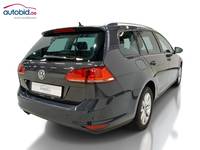 Pogled od pozadi desno