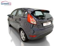 Pogled od pozadi levo