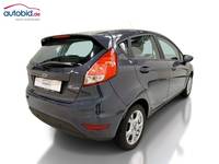 Pogled od pozadi desno