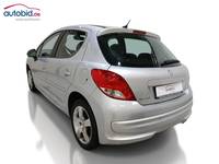 Pogled od pozadi levo