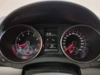 Pogled na kombinovani instrument