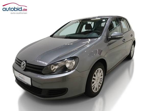 Pogled od napred levo