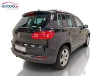 Pogled od pozadi desno