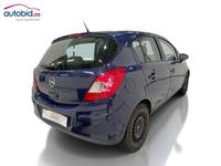 Pogled od pozadi desno