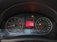 Pogled na kombinovani instrument