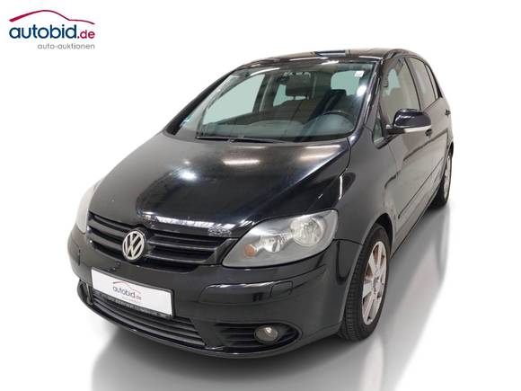 Pogled od napred levo