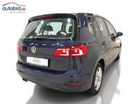 Pogled od pozadi desno