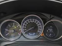 Pogled na kombinovani instrument