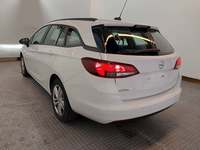 Vaade tagant vasakult