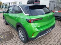 Vaade tagant vasakult