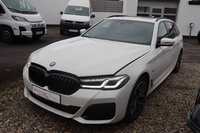 Vue de l’avant gauche