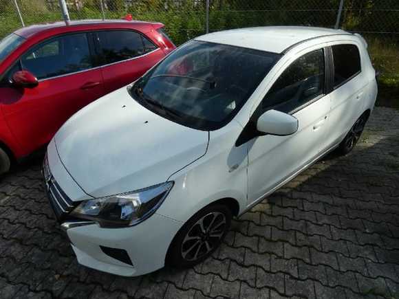 Vue de l’avant gauche