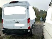 Vue de l’arrière droit