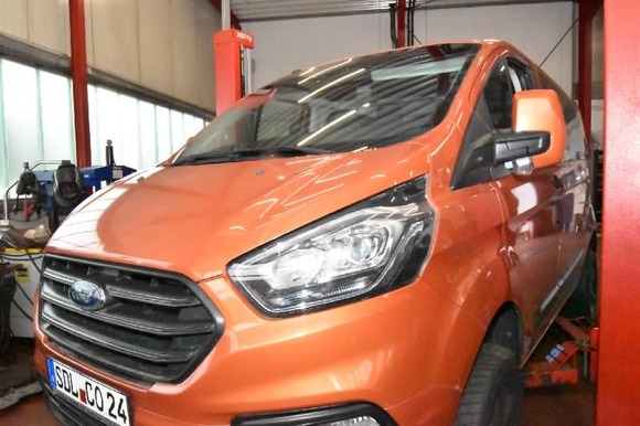 Vue de l’avant gauche