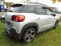 Vue de l’arrière droit