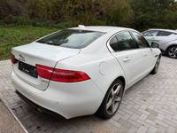 Vue de l’arrière droit