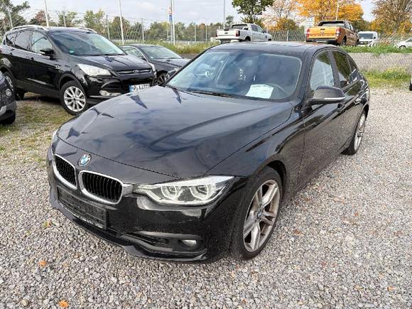 Vue de l’avant gauche