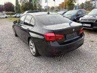 Vue de l’arrière gauche