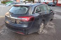 Vue de l’arrière droit