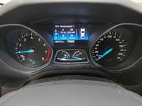 Pogled na kombinovani instrument