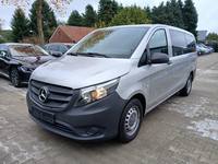 Vaizdas iš priekio kairės