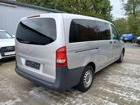 Vaizdas iš galo dešinės