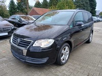 Vaizdas iš priekio kairės