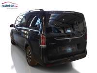 Изглед отзад отляво