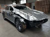 Vaizdas iš priekio dešinės