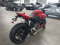 Vaizdas iš galo dešinės