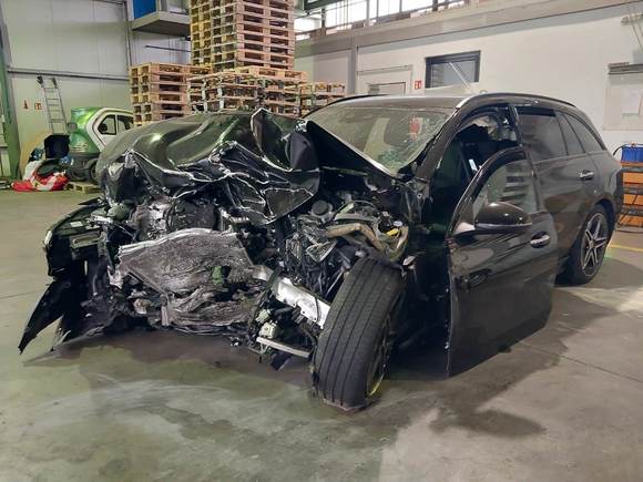 Vaizdas iš priekio kairės