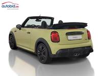 Aanzicht achter links