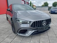 Náhled zpředu zprava