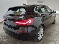 Aanzicht achter rechts